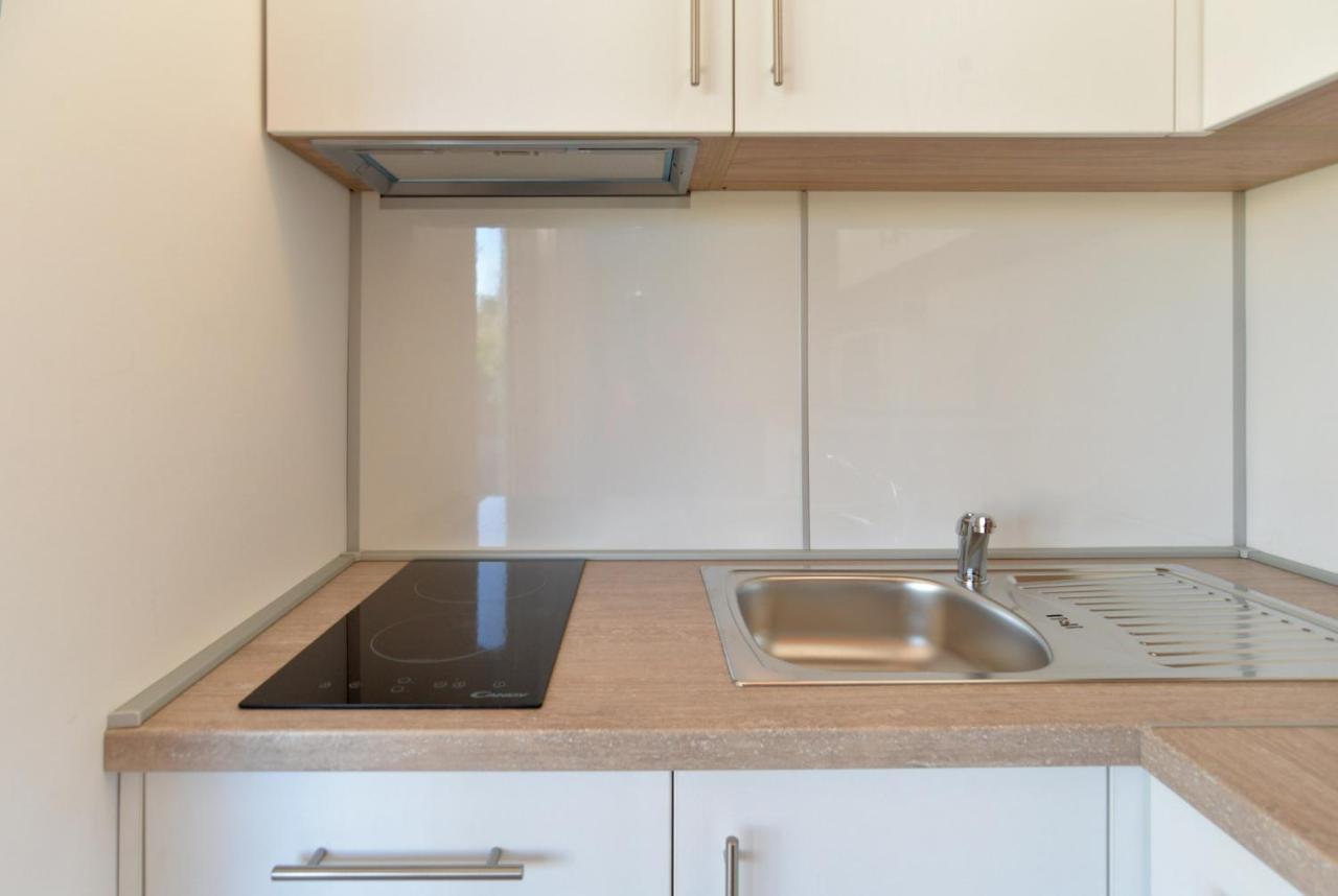 Apartments Voltica 1049 ロヴィニ エクステリア 写真